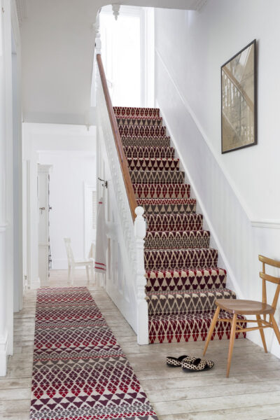 Full carpet or a bound runner